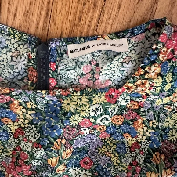 Batsheva x Laura Ashley dress size 2 / xs - Picture 2 of 3